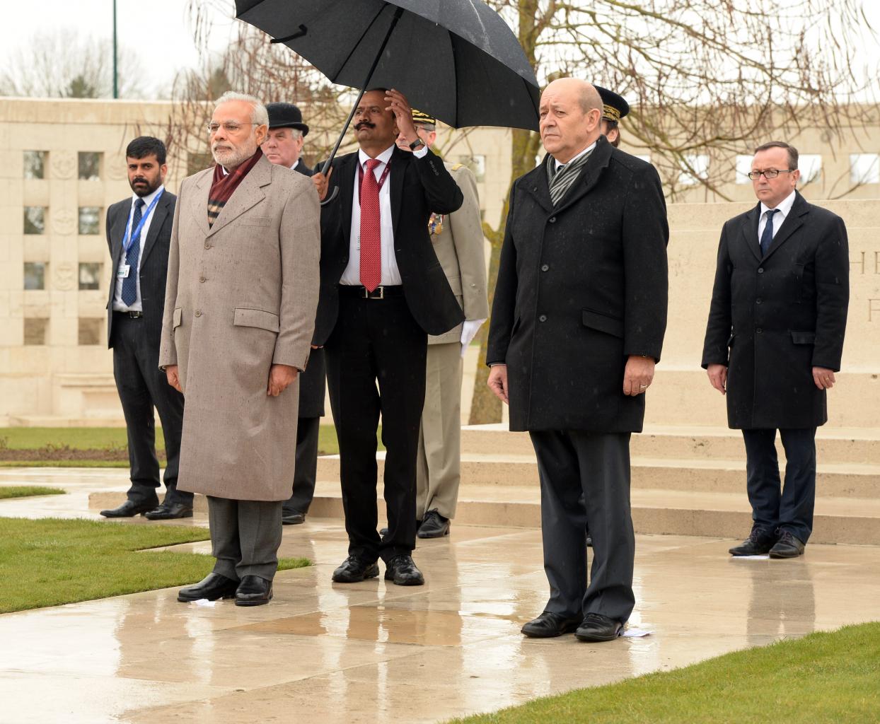 A Neuve Chapelle, avec le Premier Ministre Indien
